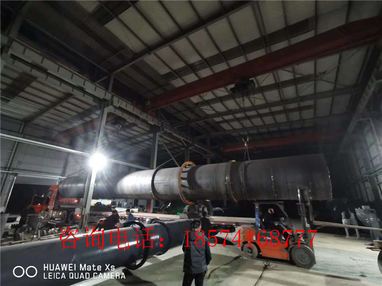 第六車:吉林敦化年產(chǎn)10萬雞糞生產(chǎn)線轉(zhuǎn)鼓造粒機(jī)裝車現(xiàn)場