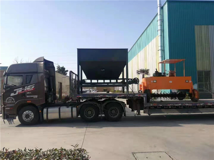 履帶翻拋機(jī)