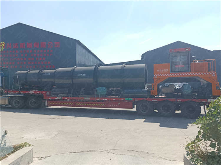 客戶豬糞有機肥設(shè)備制造畜禽糞污處理設(shè)備發(fā)貨