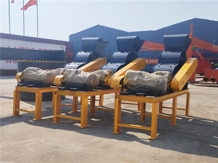 甘蔗渣細料破碎機 牛糞發(fā)酵生產(chǎn)后打碎設(shè)備 淀粉渣有機肥雙級粉碎機 無篩底不堵塞