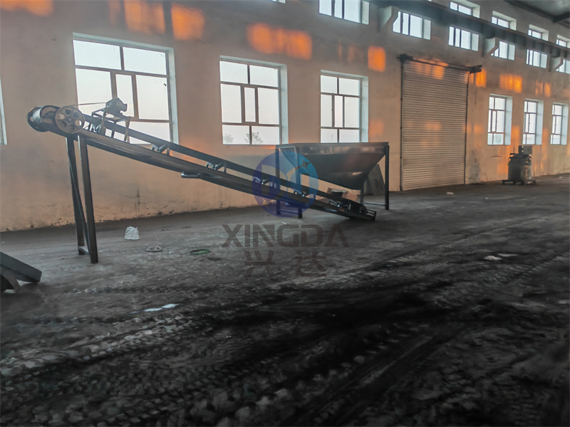 �����ж��ƙC(j��)�L���ЙC(j��)���O(sh��)��Ƥ��ݔ�͙C(j��)�ă�(y��u)�c(di��n)