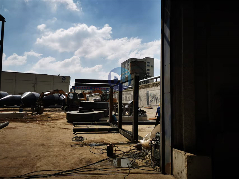 �ЙC(j��)���O(sh��)����D(zhu��n)ʽ��əC(j��)ж؛�F(xi��n)��(ch��ng)